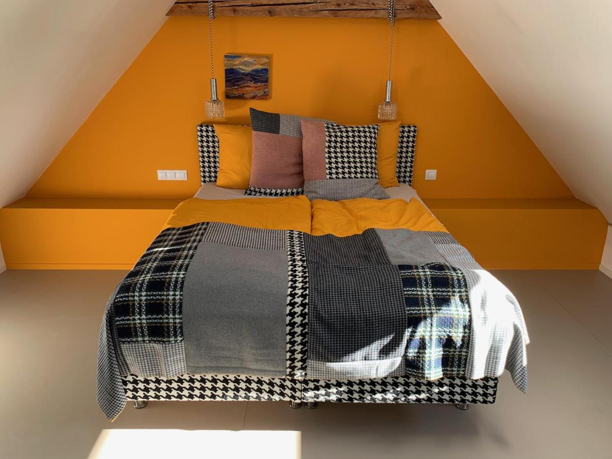 Fox Apartment Hostka  Екстериор снимка