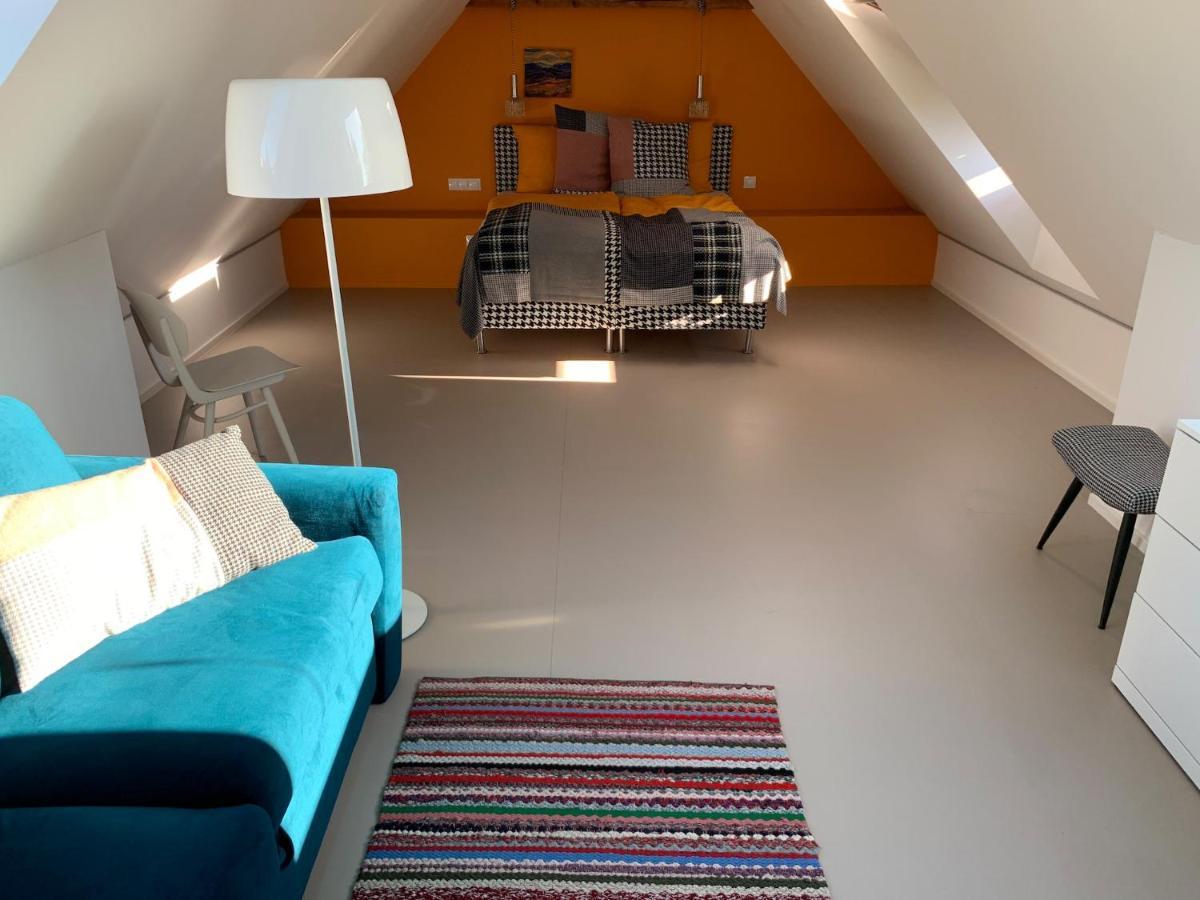 Fox Apartment Hostka  Екстериор снимка